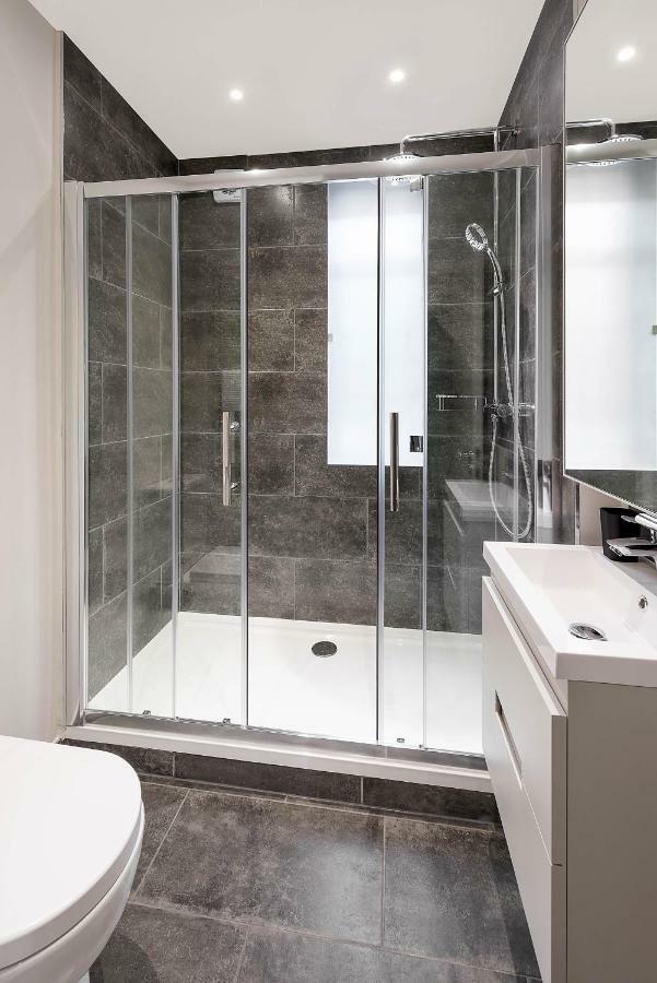 Beautiful Chelsea Apartment In Fashion District London Exterior foto